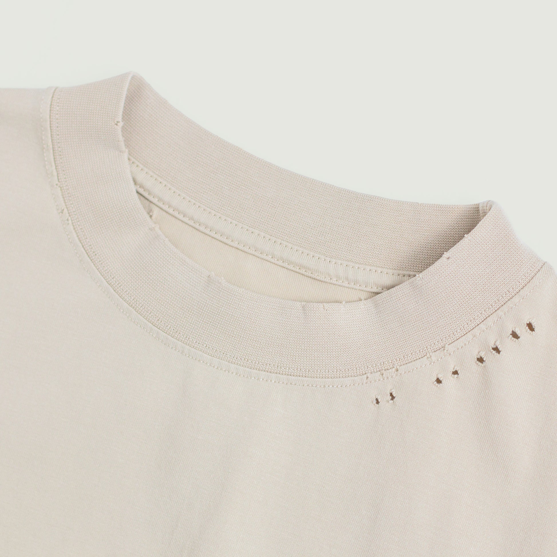SUÐR MONO 07 – Oversized Tee mit MONO-Rückenmotiv