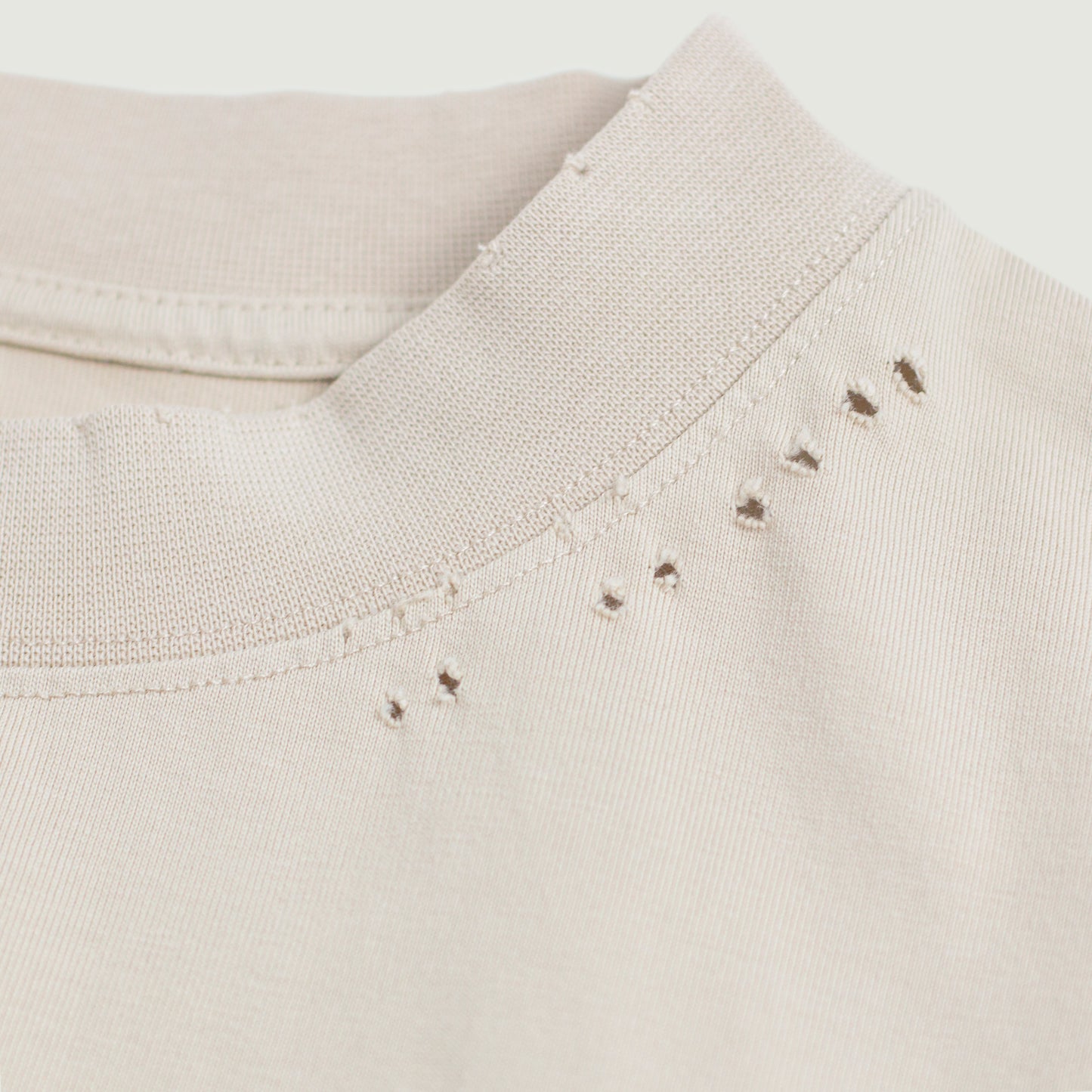 SUÐR MONO 07 – Oversized Tee mit MONO-Rückenmotiv