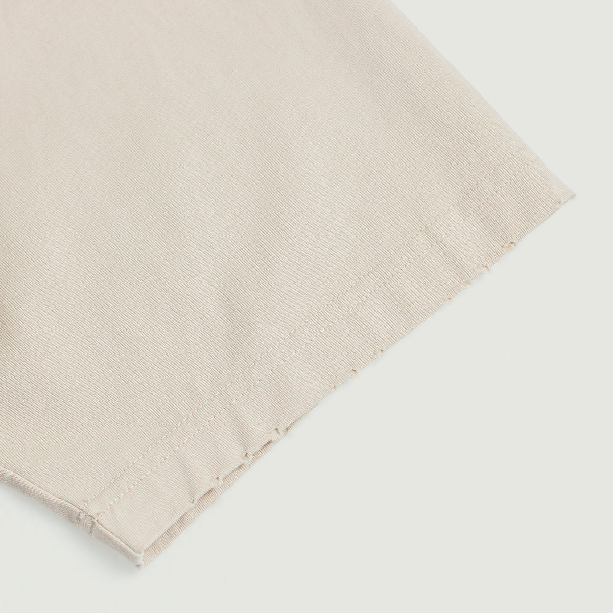 SUÐR MONO 07 – Oversized Tee mit MONO-Rückenmotiv