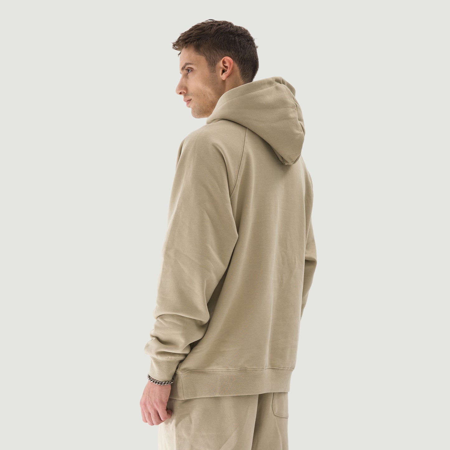 SUÐR Warm Hoodie 380g – Gebürstetes Baumwoll-Fleece, Detailaufnahme