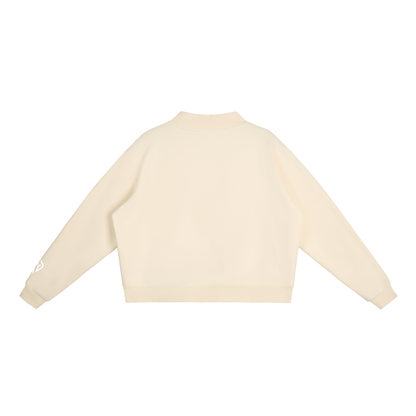 SUÐR Mock-Neck Sweatshirt – Sweatshirt in Cream Apricot, Rückseite ohne Druck, Emblem am Ärmel