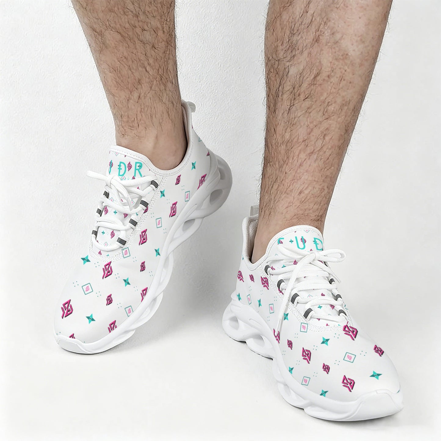 SUÐR Signature 07 Sneaker Herren – Weiß/Pink-Türkis