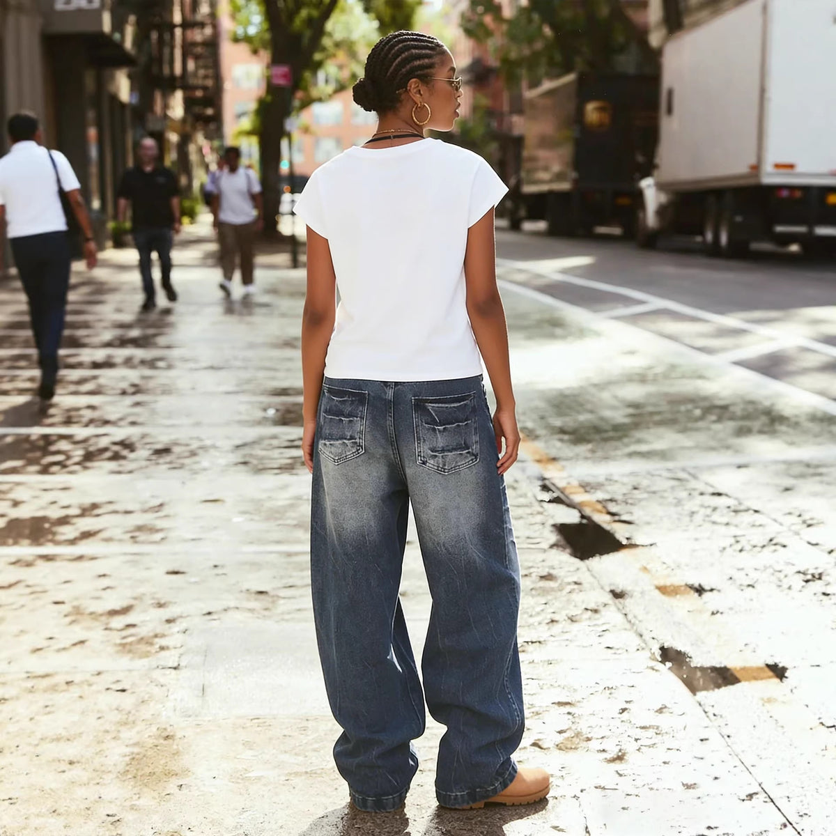 SUÐR Signature Baggy Jeans Mid-Wash