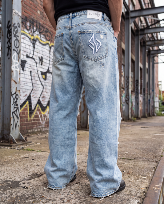 SUÐR Denim Vintage Blue am Model, Vorderansicht