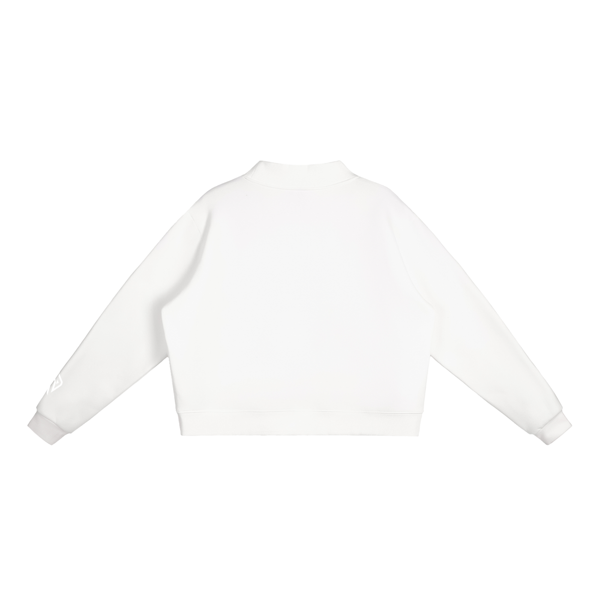 SUÐR Mock-Neck Sweatshirt – Sweatshirt in White, Rückseite ohne Druck, Emblem am Ärmel