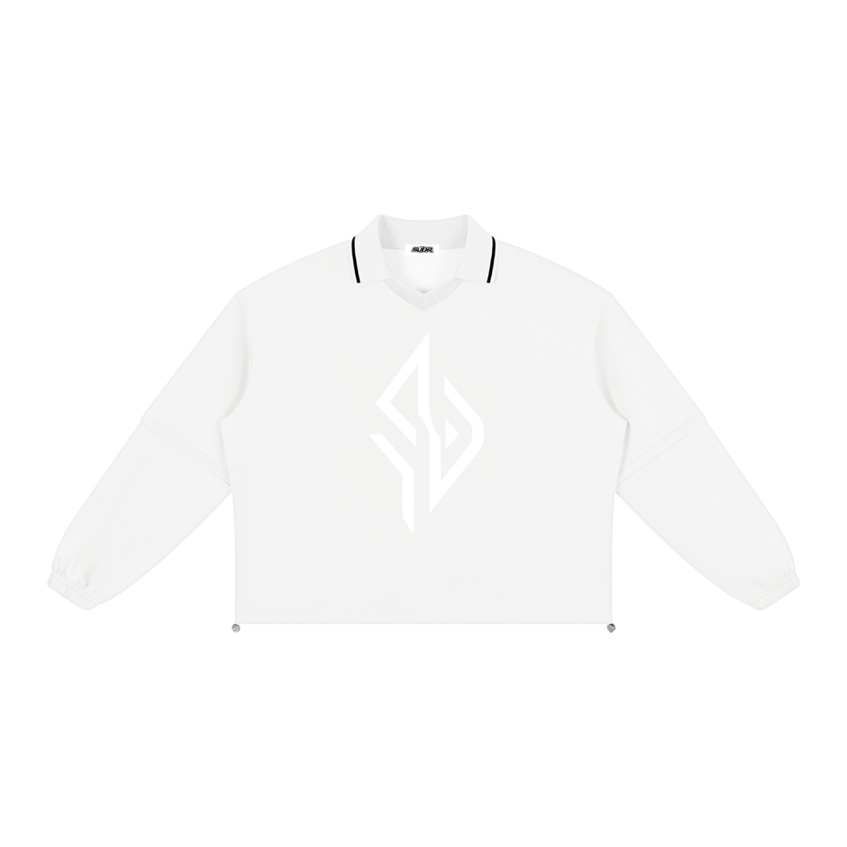 SUÐR Collar Sweatshirt – Sweatshirt in White, Vorderseite mit großem SUÐR-Emblem auf der Brust und Polokragen