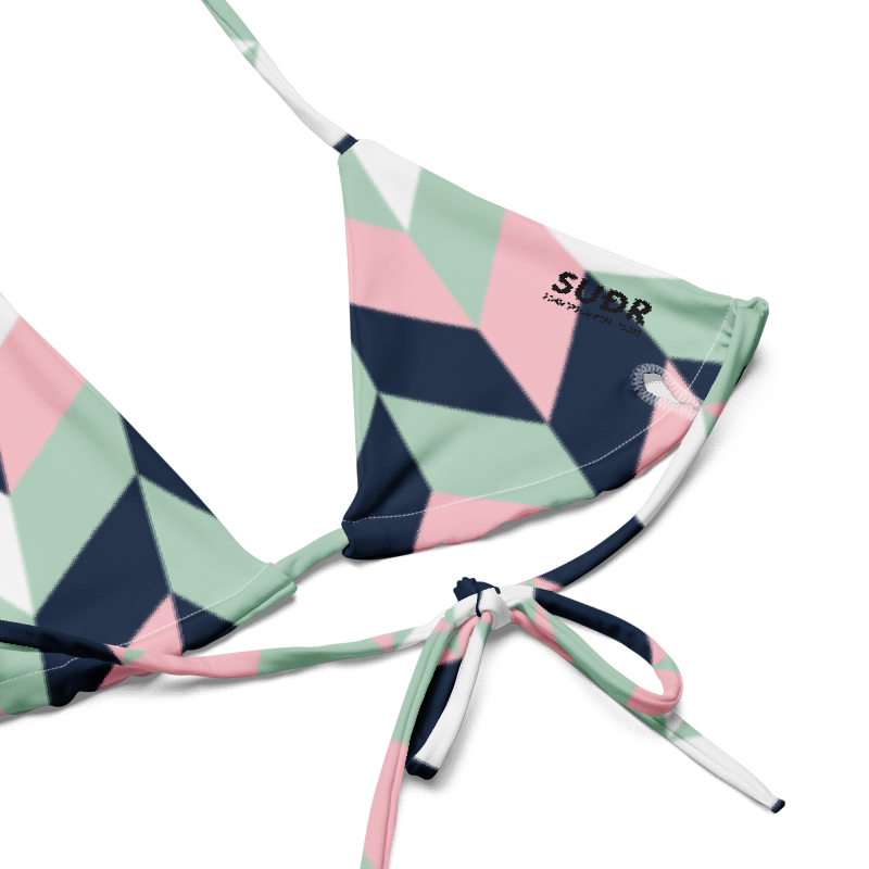 SUÐR-'26 String Bikini Chevron – Bikini-Set mit Fischgrät-Print in Rosé, Mint und Navy