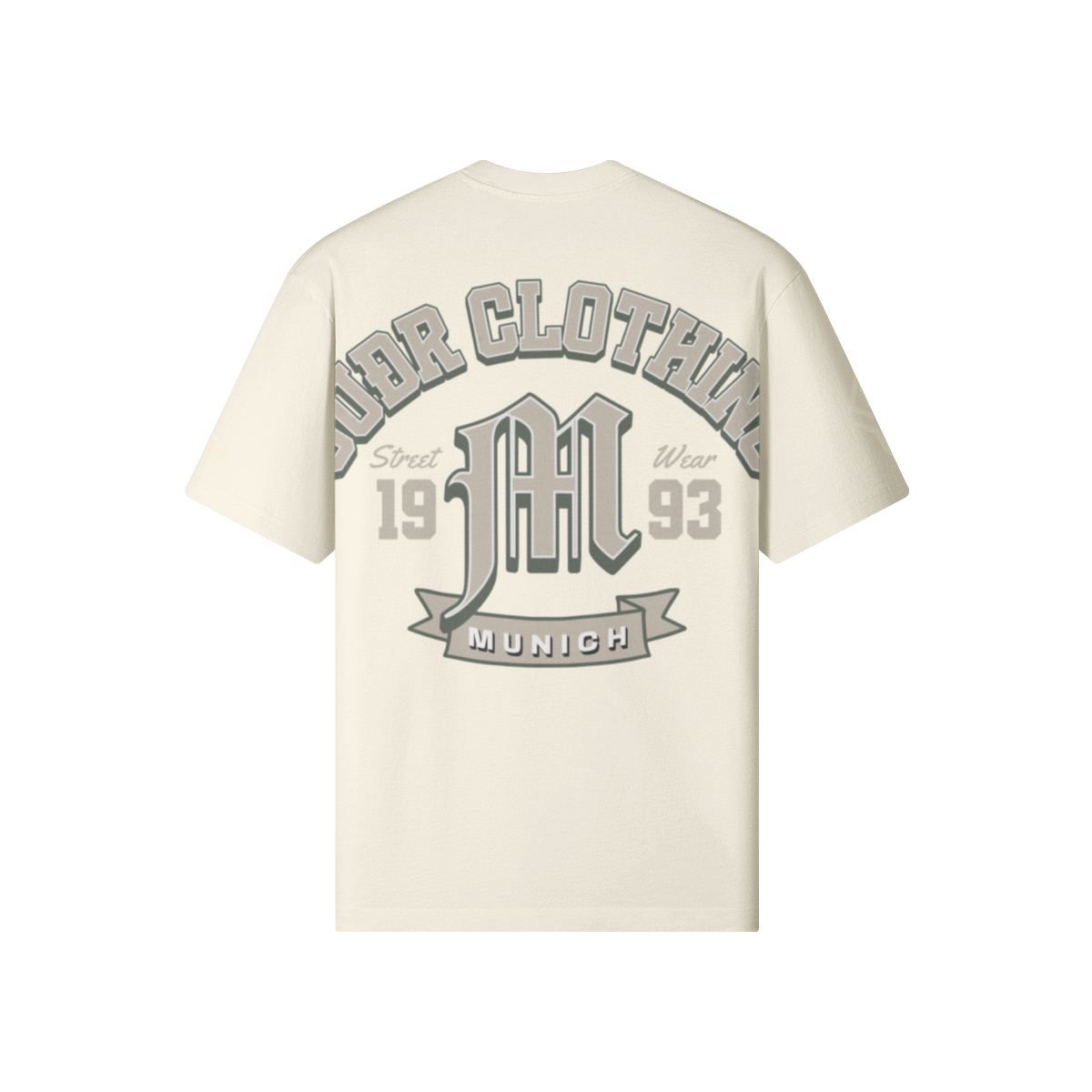 SUÐR M Shirt – Shirt in Pale Oak, Rückseite mit SUÐR CLOTHING im Bogen, das M in Blackletter, dazu „Street Wear", „19 93" und das MUNICH-Banner