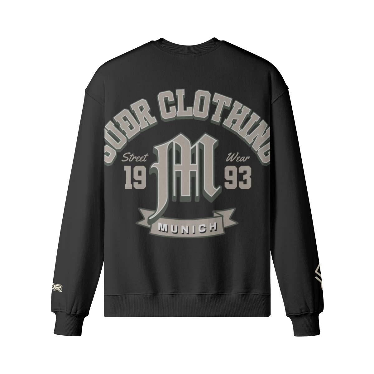 SUÐR M Sweatshirt – Sweatshirt in Black, Rückseite mit SUÐR CLOTHING im Bogen, das M in Blackletter, dazu „Street Wear", „19 93" und das MUNICH-Banner