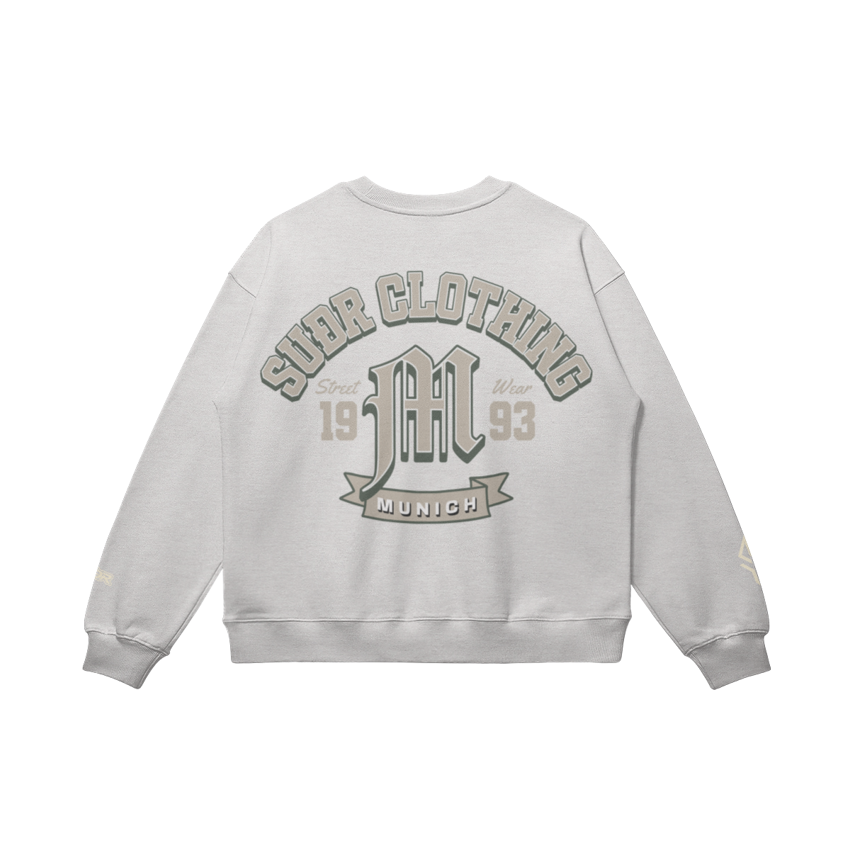 SUÐR M Sweatshirt – Sweatshirt in Heather Gray, Rückseite mit SUÐR CLOTHING im Bogen, das M in Blackletter, dazu „Street Wear", „19 93" und das MUNICH-Banner, liegend